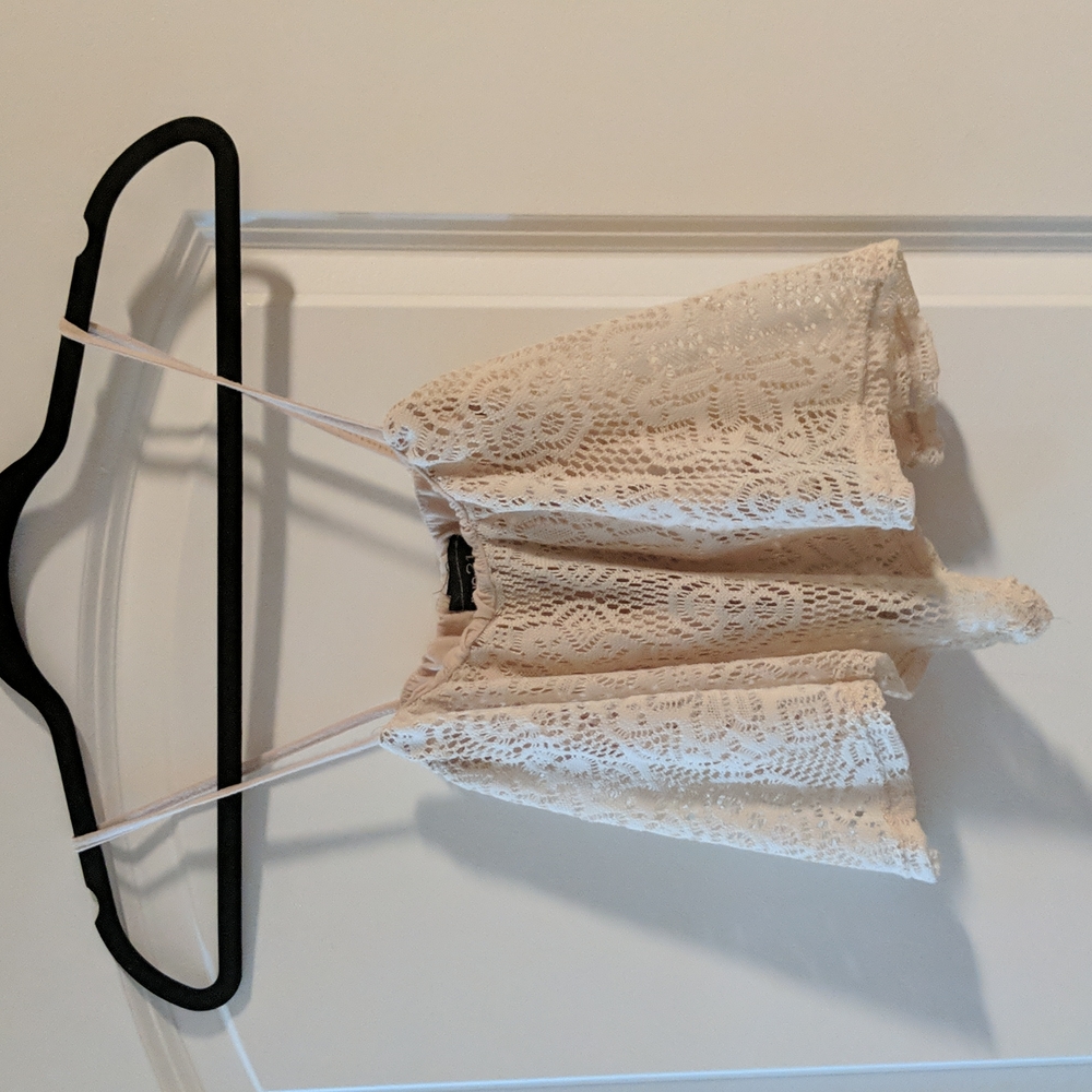 Rue21 Cream Crop Top
